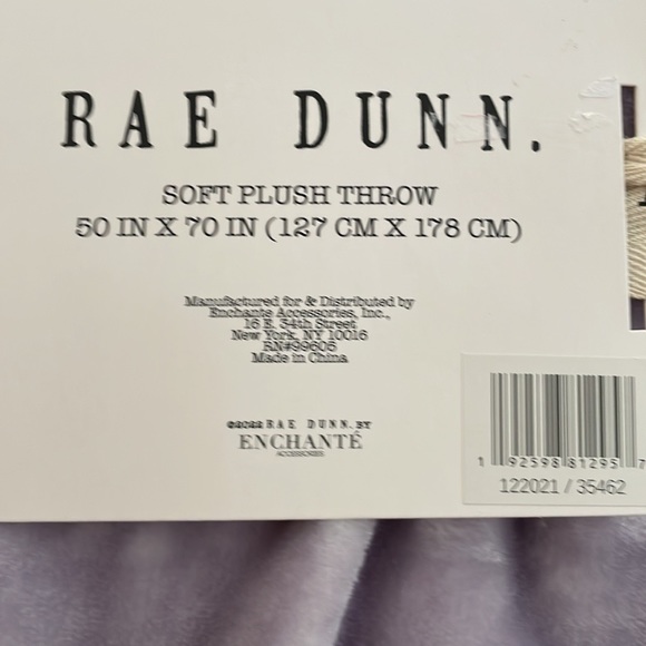 🐥🐣🌷🌷Super soft Rae Dunn Spring themed throw blanket - Picture 6 of 8